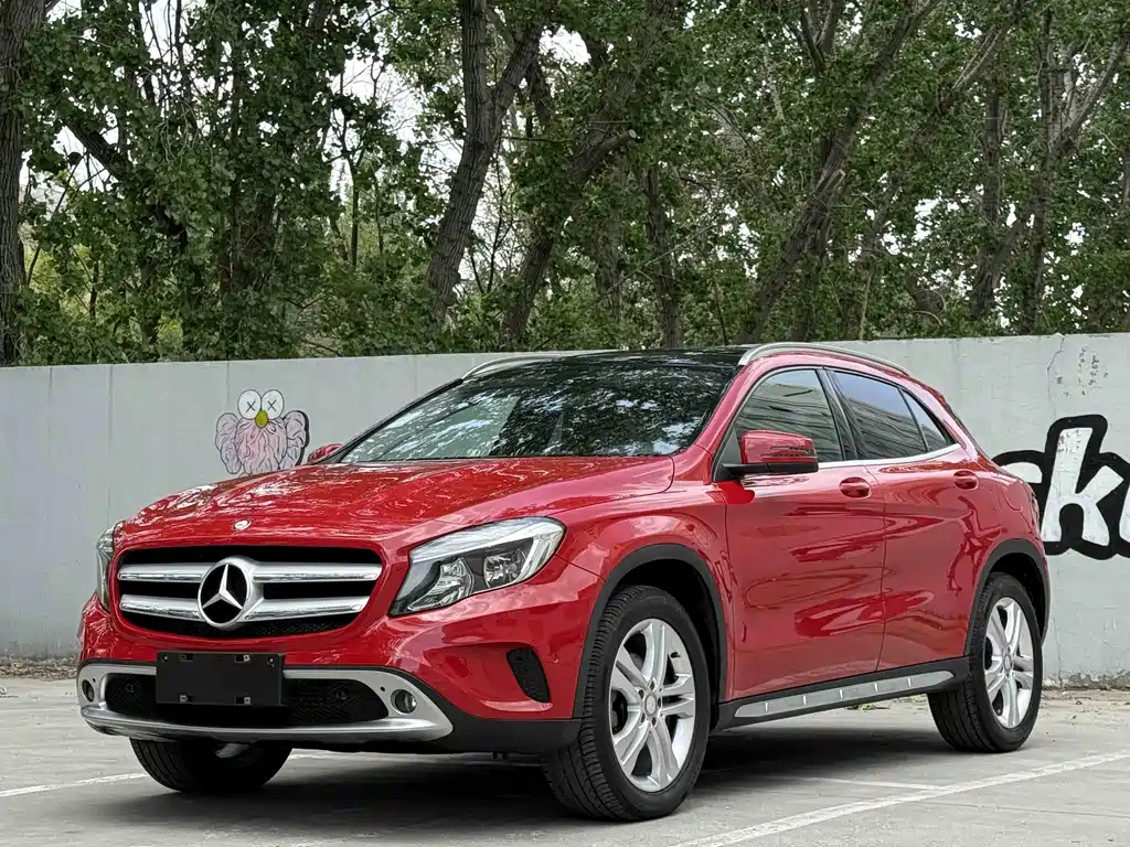 Mercedes-Benz GLA 2015 — фото 2