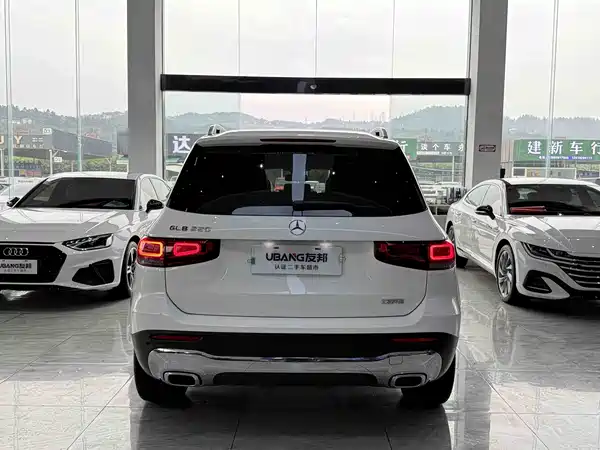 Mercedes-Benz GLB 2022