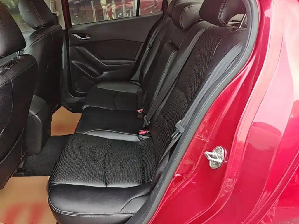 Mazda 3 Angkesela 2016 — фото 17