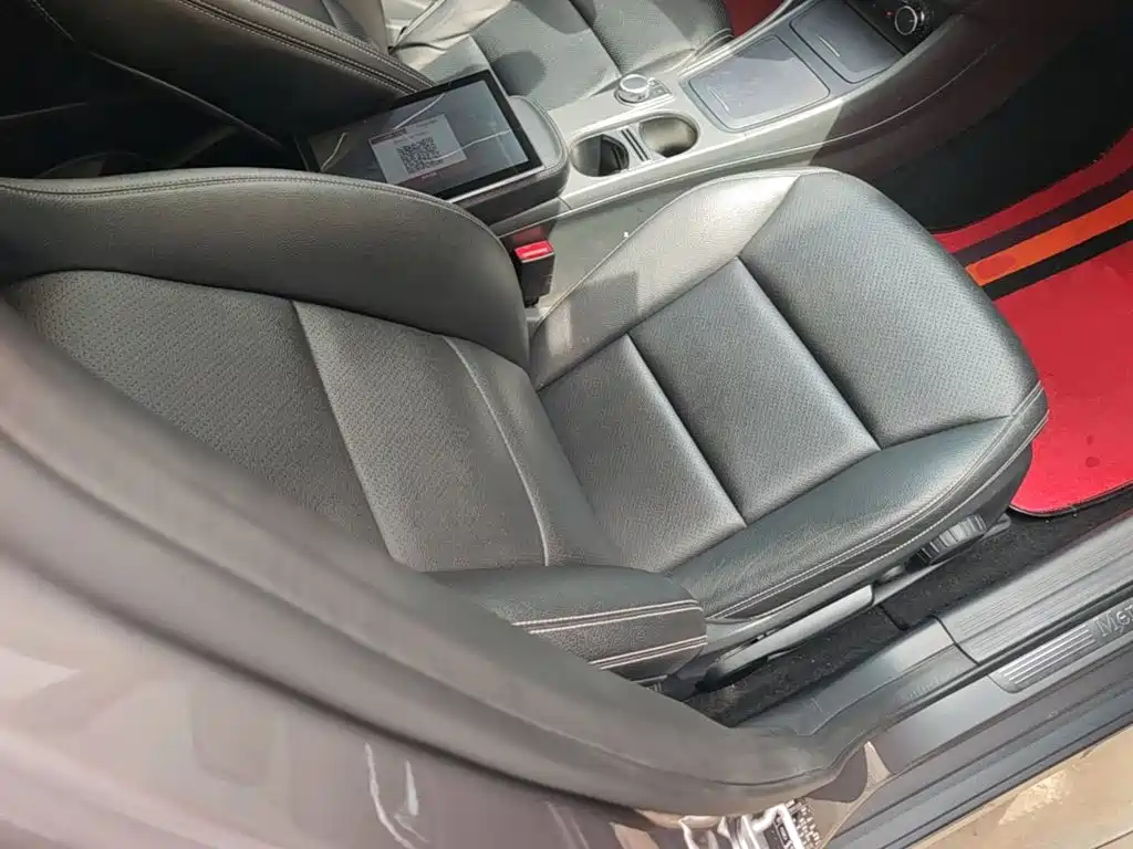 Mercedes-Benz GLA 2016 — фото 25