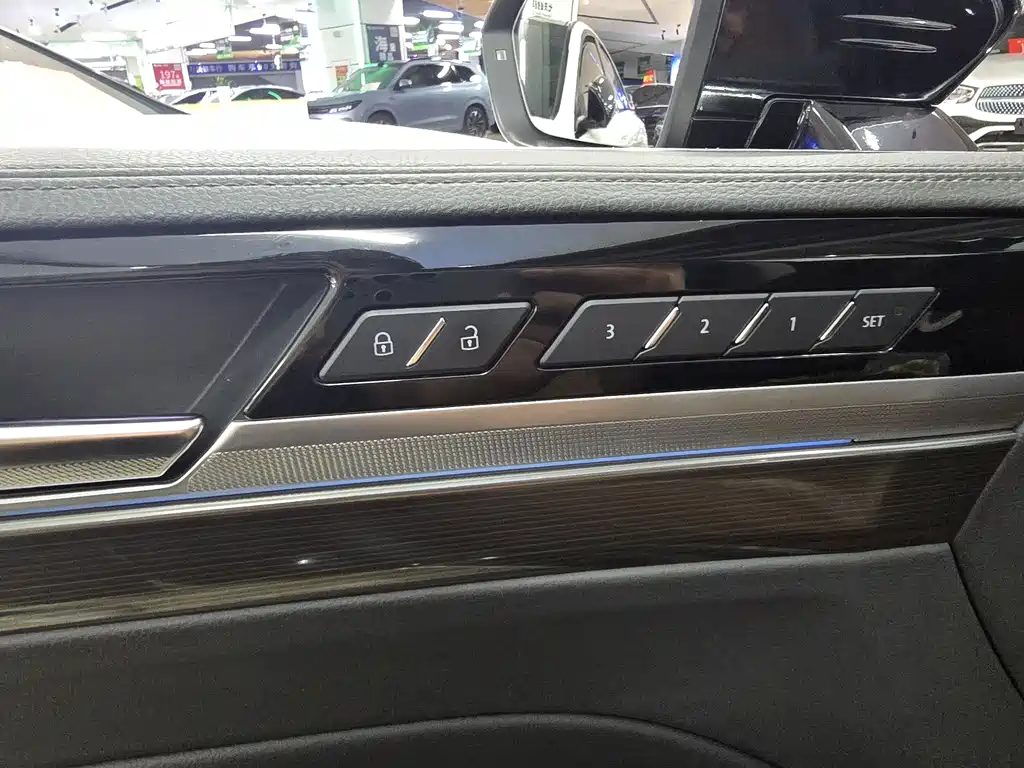 Volkswagen Phideon 2019