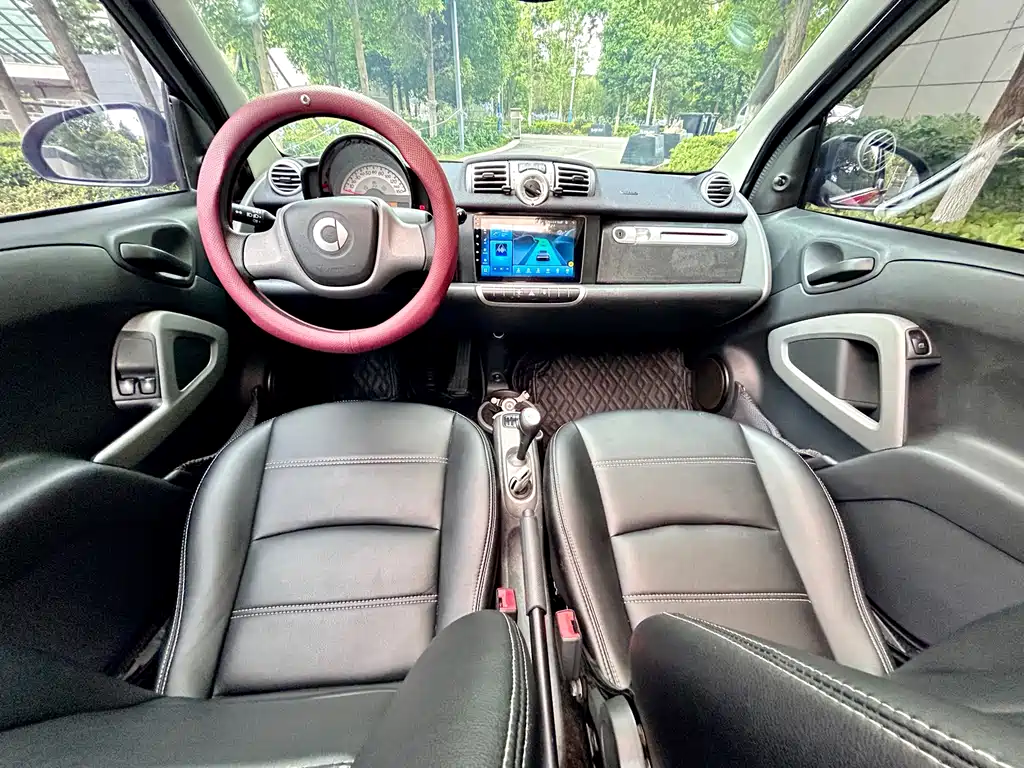 smart Fortwo 2015 — фото 8