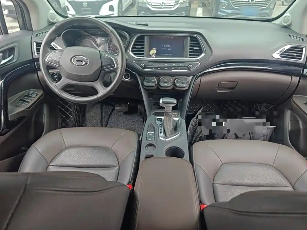 GAC Trumpchi GS4 2016 — фото 6