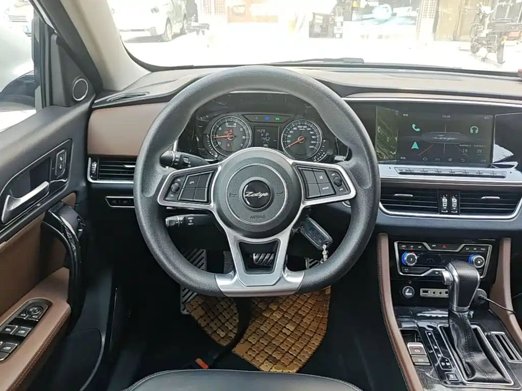 Zotye T600 Coupe 2018 — фото 11