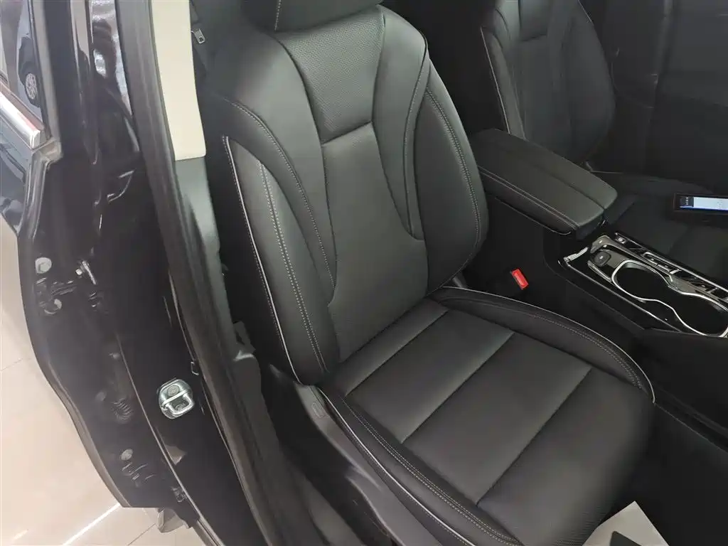 Buick Envision Plus 2023 — фото 25