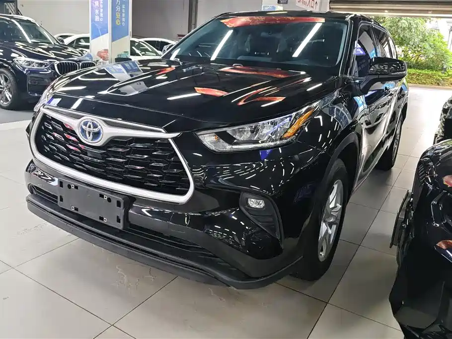 Toyota Highlander 2022