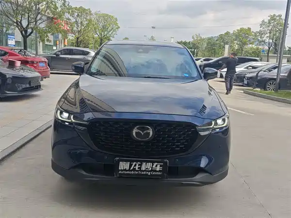 Mazda CX-5 2025