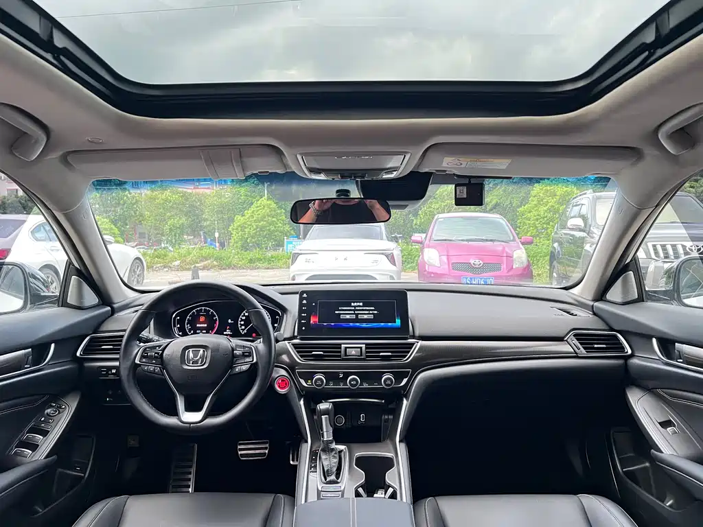 Honda Accord 2023