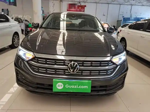 Volkswagen Sagitar 2023