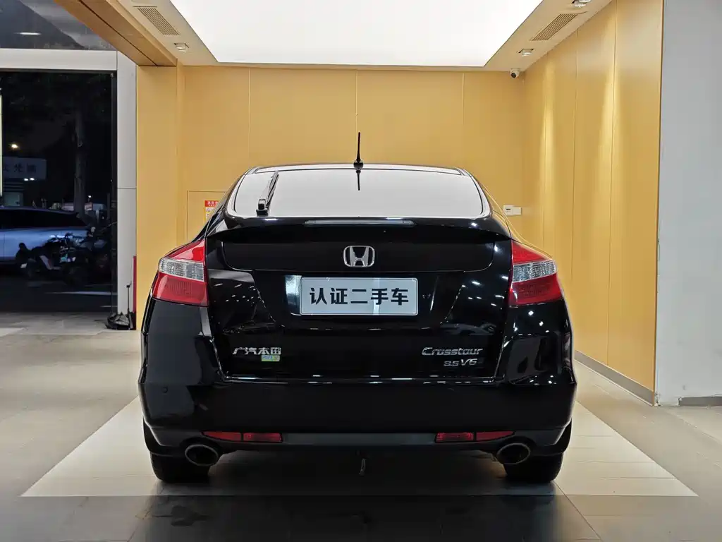 Honda Crosstour 2013 — фото 29
