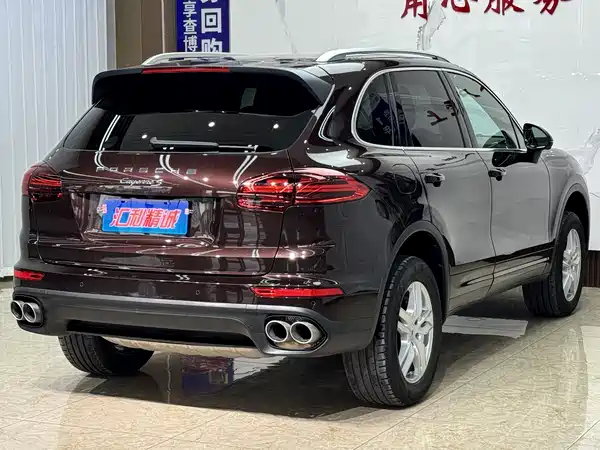 Porsche Cayenne 2016