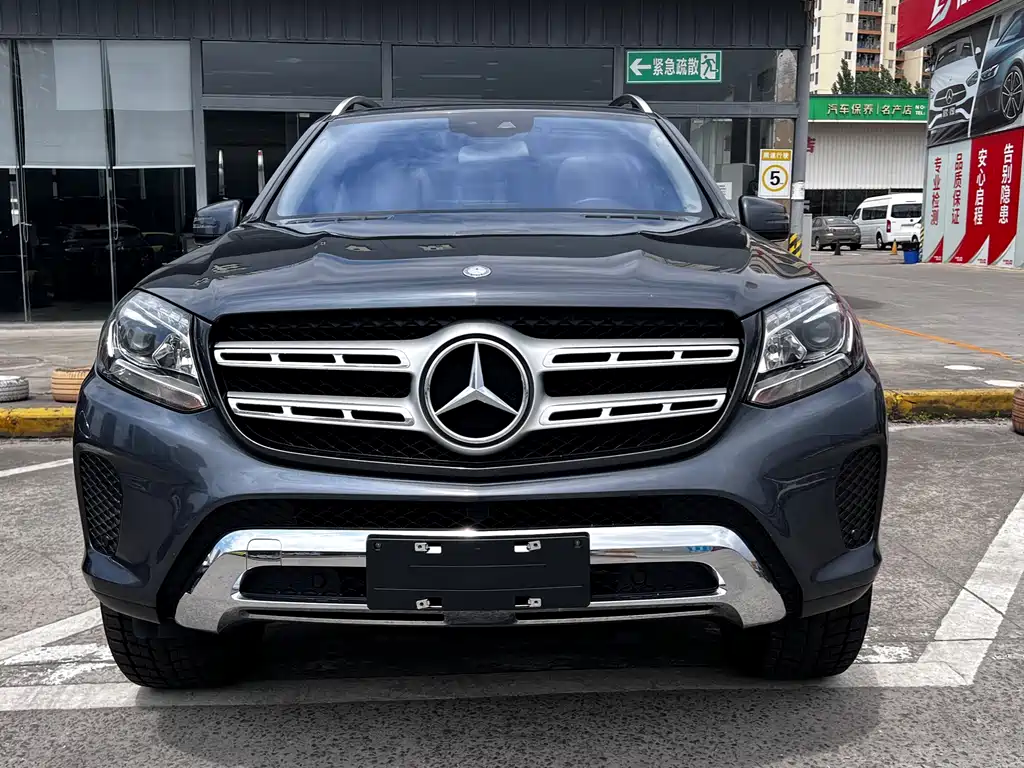 Mercedes-Benz GLS 2017 — фото 2