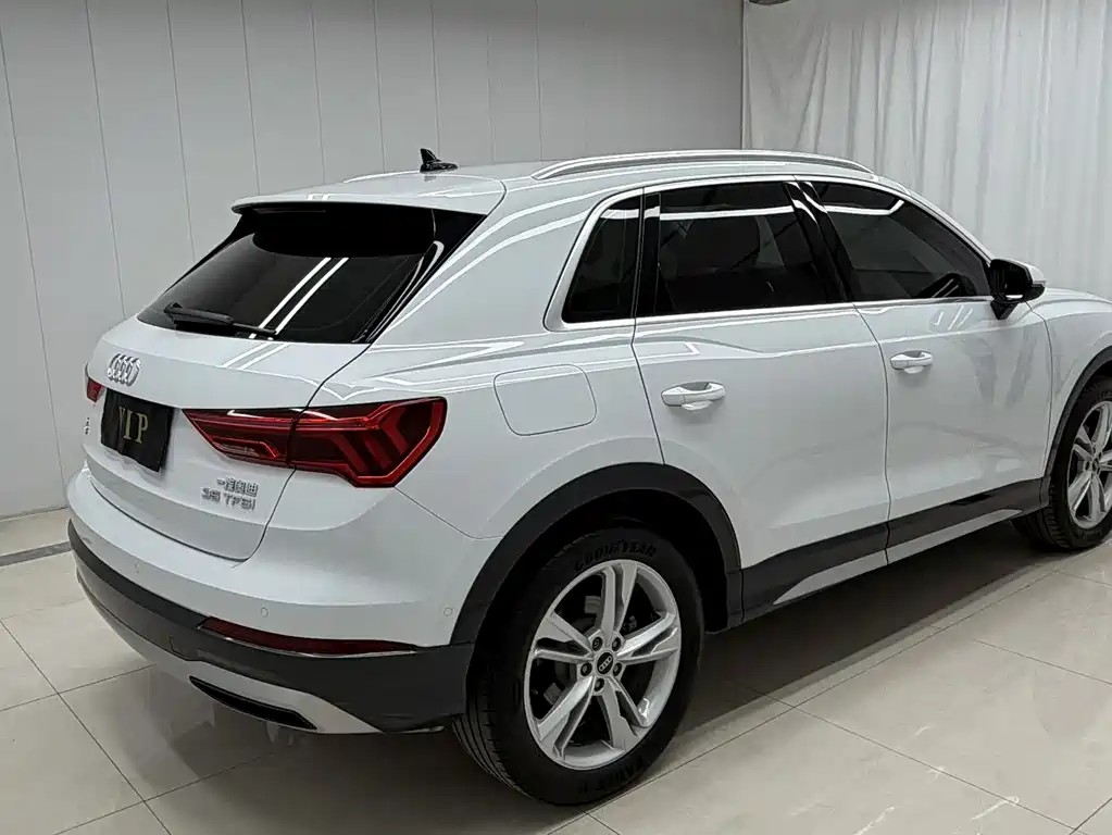 Audi Q3 2023