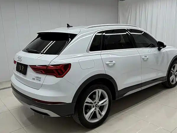 Audi Q3 2023
