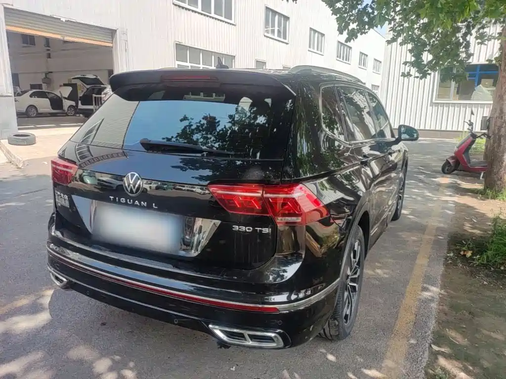 Volkswagen Tiguan L 2022
