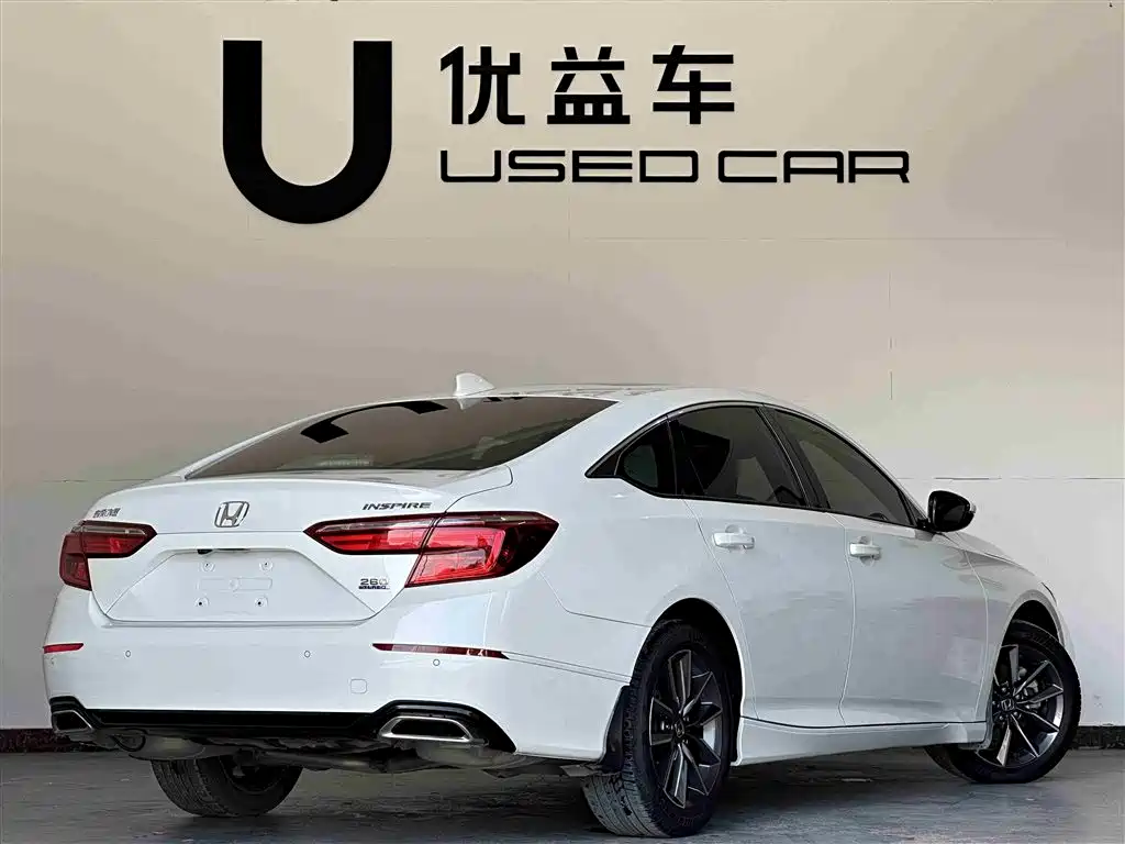 Honda Inspire 2023 — фото 9