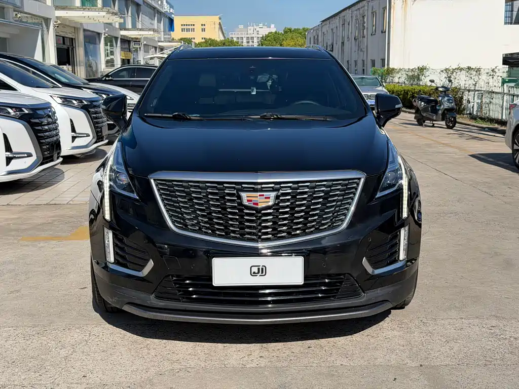 Cadillac XT5 2020 — фото 2