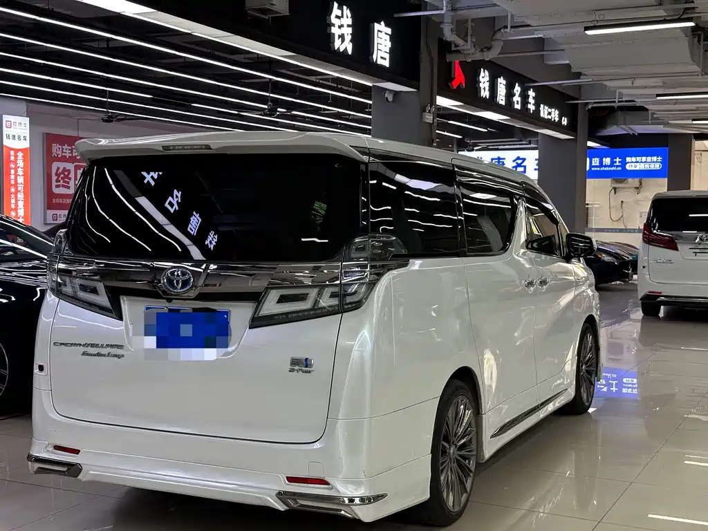 Toyota Vellfire 2020 — фото 4