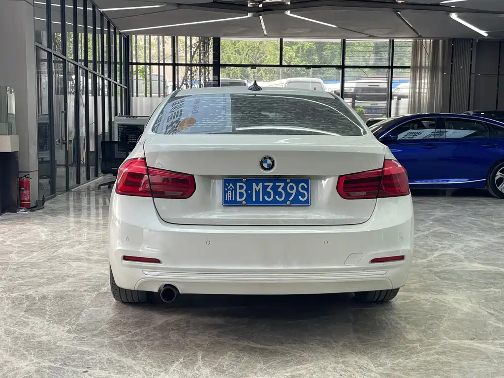 BMW 3 Series 2017