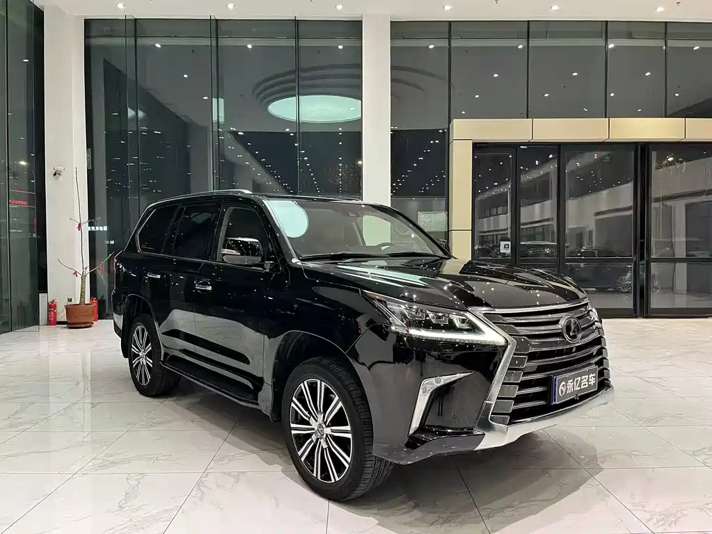 Lexus LX 2019 — фото 3