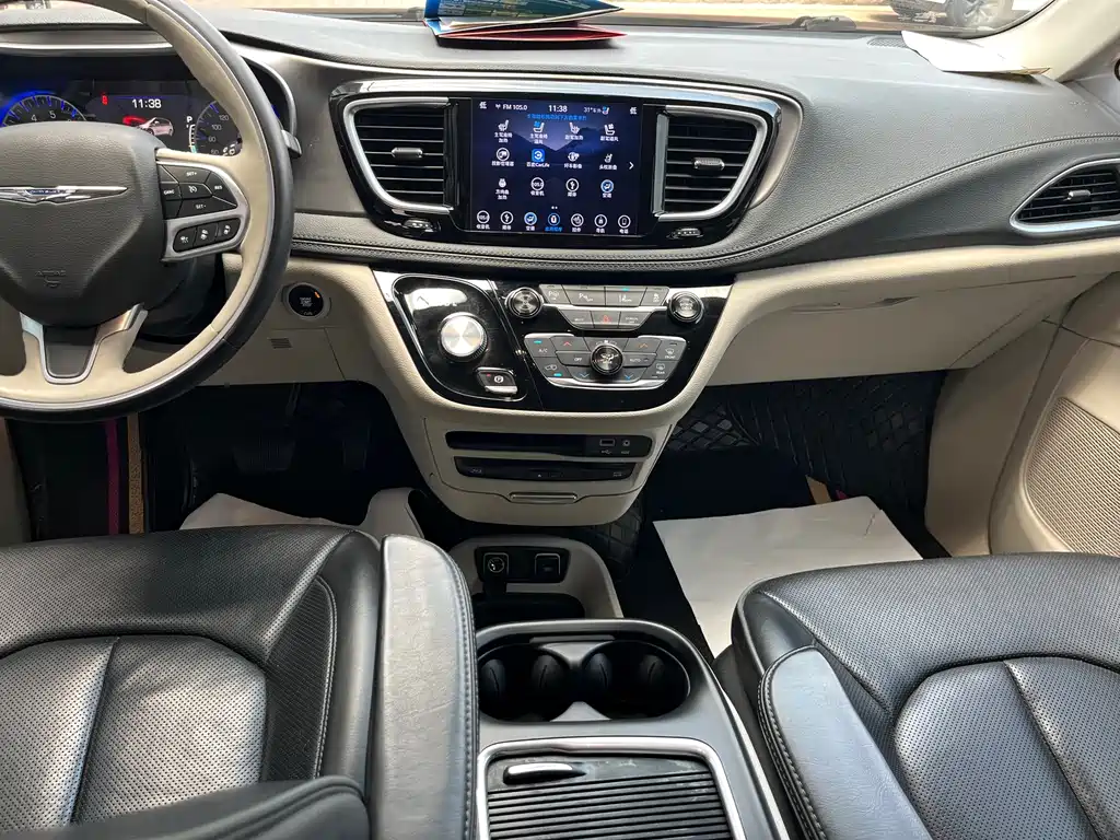 Chrysler Grand Voyager 2019 — фото 22