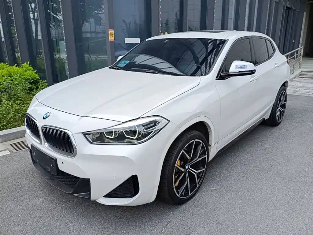 BMW X2 2022 — фото 2