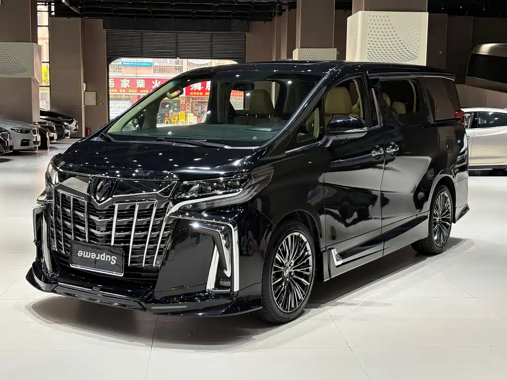 Toyota Alphard 2015 — фото 1