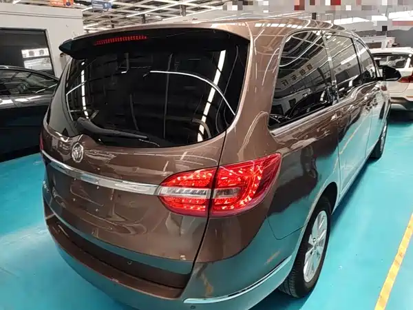 Buick GL8 2018