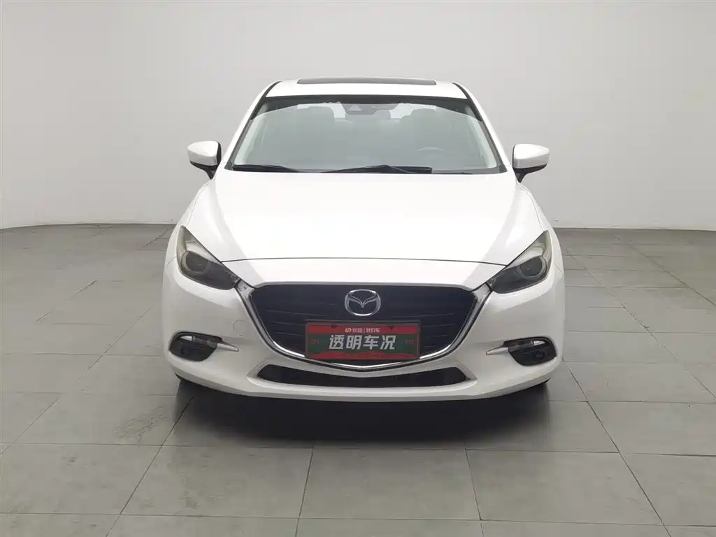 Mazda 3 Axela 2018 — фото 3