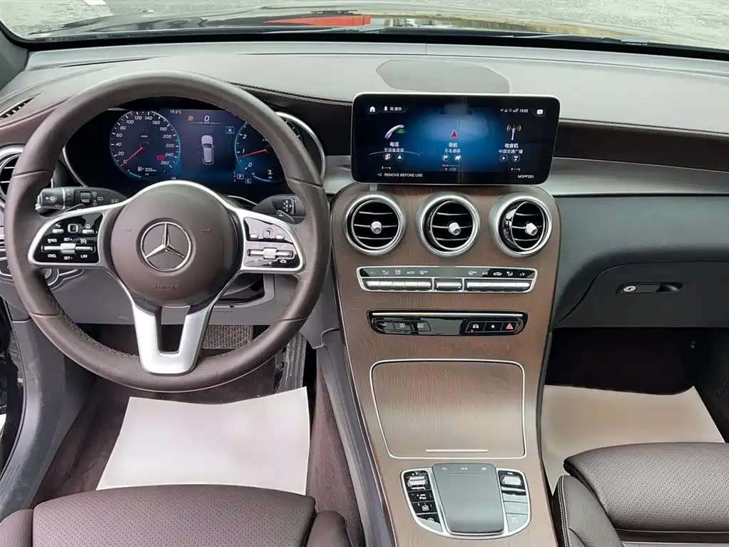 Mercedes-Benz GLC 2023 — фото 6
