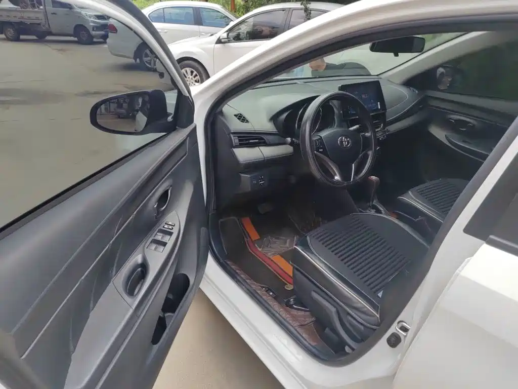 Toyota Vios 2023 — фото 12