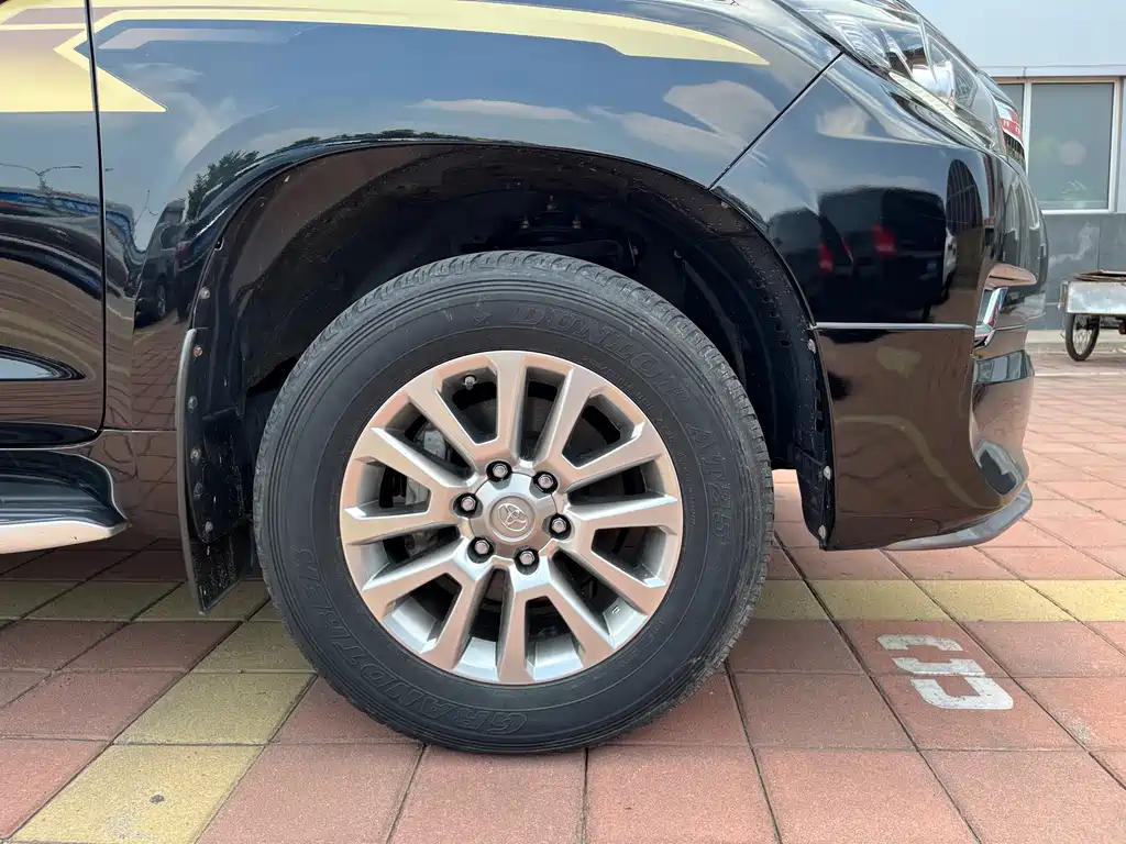 Toyota Prado 2019 — фото 23