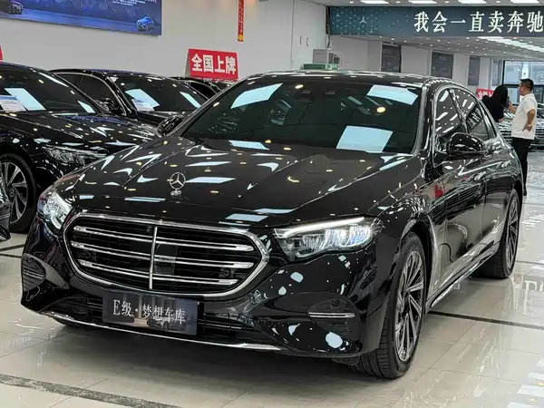 Mercedes-Benz E-Class 2024