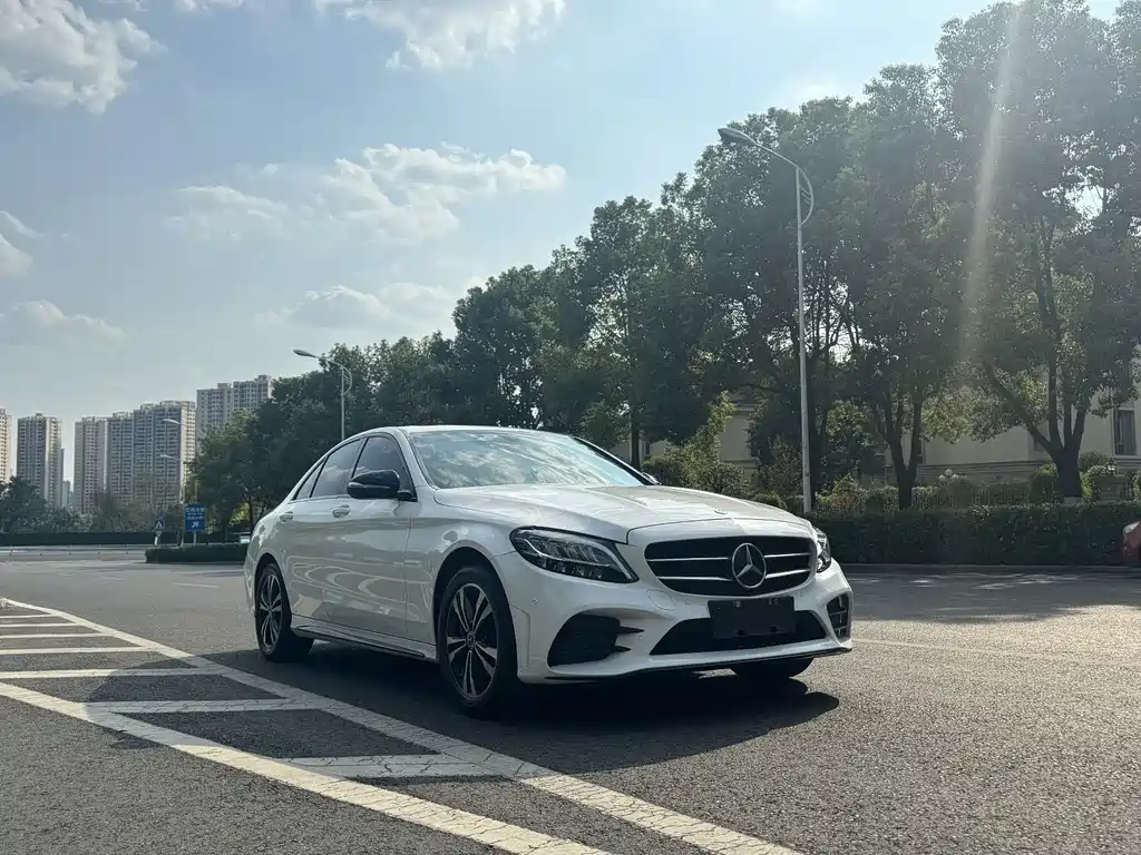 Mercedes-Benz C-Class 2020 — фото 10