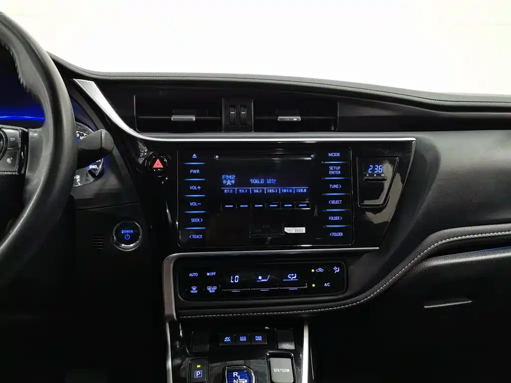 Toyota Corolla 2019 — фото 12