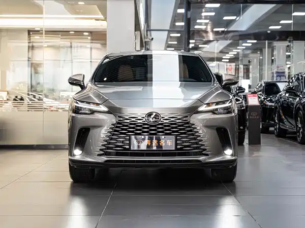 Lexus RX 2025