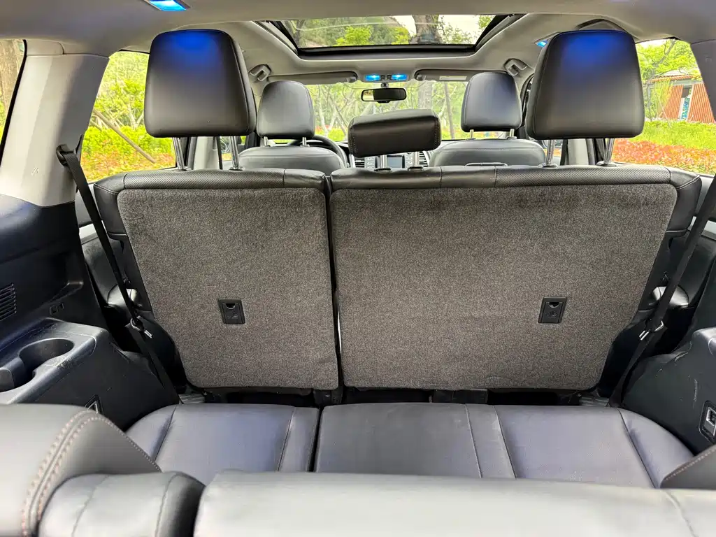 Toyota Highlander 2017 — фото 11