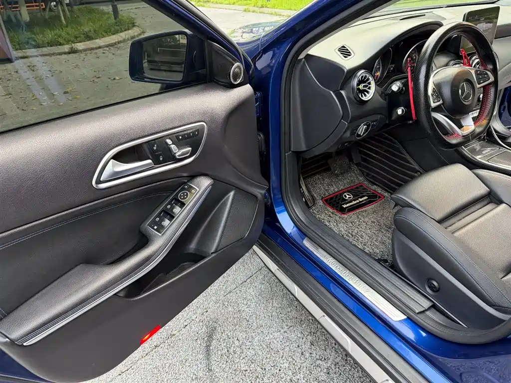 Mercedes-Benz GLA 2019 — фото 21