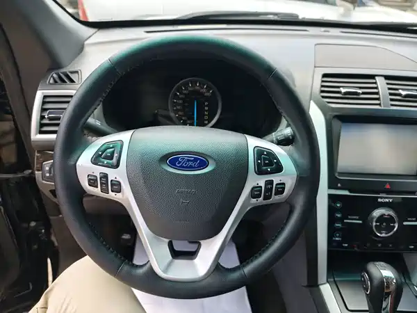 Ford Explorer 2014