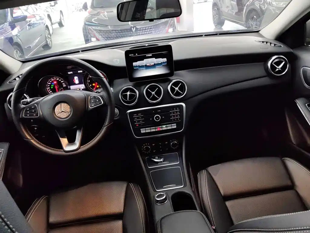 Mercedes-Benz GLA 2018