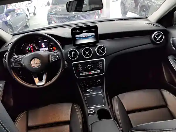 Mercedes-Benz GLA 2018