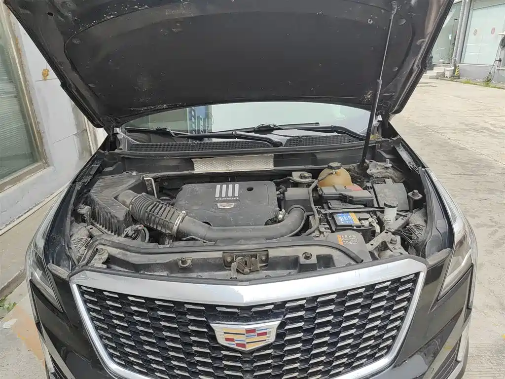 Cadillac XT5 2021 — фото 16