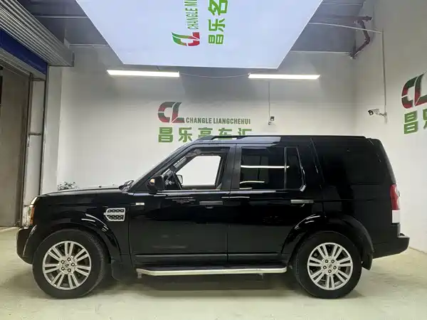 Land Rover Discovery 2012