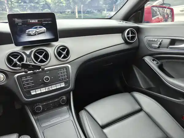 Mercedes-Benz CLA 2019