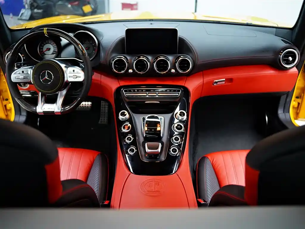 Mercedes-Benz AMG GT 2017 — фото 42