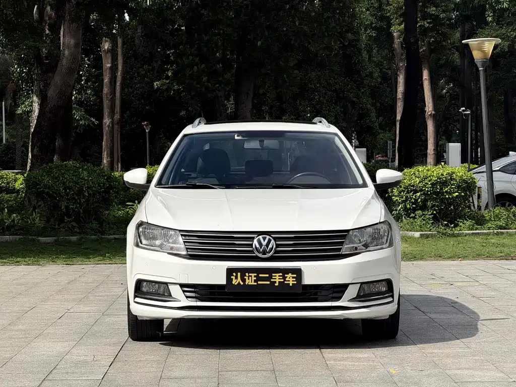 Volkswagen Gran Lavida 2016