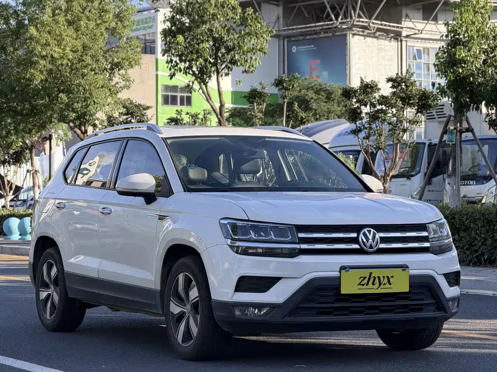 Volkswagen Tharu 2019