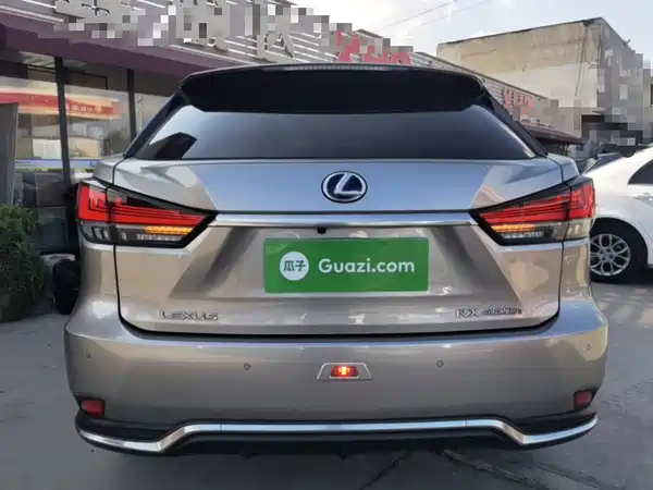 Lexus RX 2022
