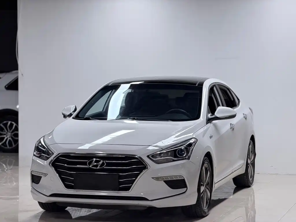 Hyundai Mistra 2017 — фото 1
