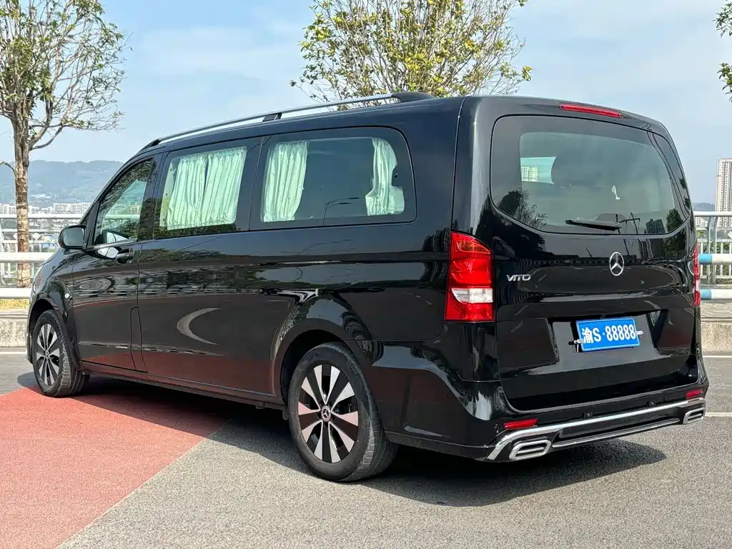 Mercedes-Benz Vito 2021 — фото 17
